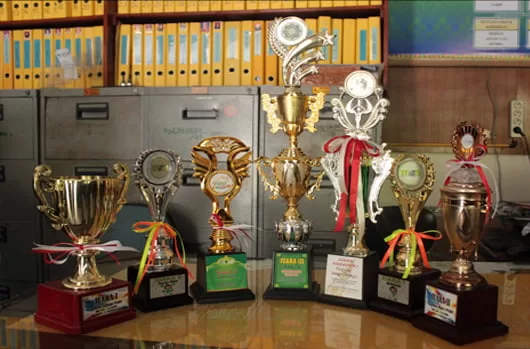 Bulan November, SMK Negeri 4 Pekanbaru Borong 10 Prestasi